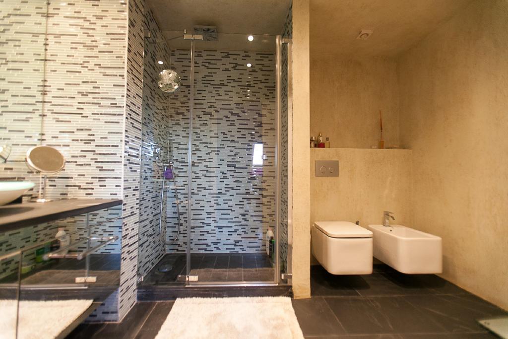 Charming Penthouse With Private Terrace * Lissabon
